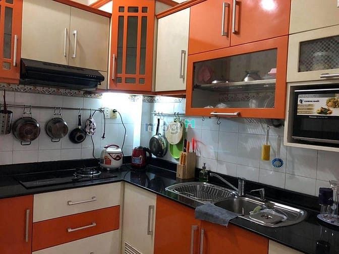 Hình ảnh Cho thuê nhà 106/8a cx Trần Quang Diệu, P14. Quận 3