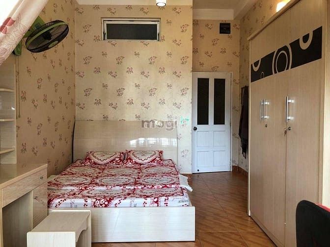 Hình ảnh Cho thuê nhà 106/8a cx Trần Quang Diệu, P14. Quận 3