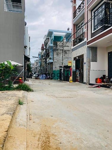 Hình ảnh Đất biệt thự MiNi 95m2-ngang 7.xây full đất đường lã Xuân oai