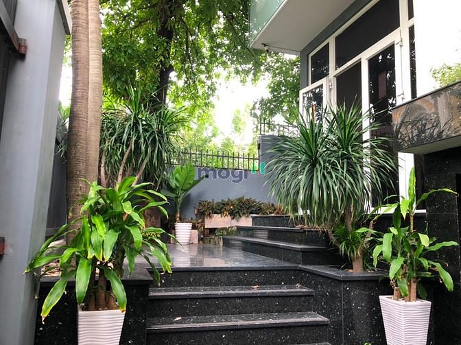 Hình ảnh Cho Thuê Biệt Thự Đường 34 Trần Não Ngay Cạnh Sông