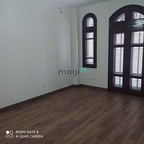 Hình ảnh Cho thuê mặt phố Khúc thừa dụ 170m2 MT 8.5m 50tr