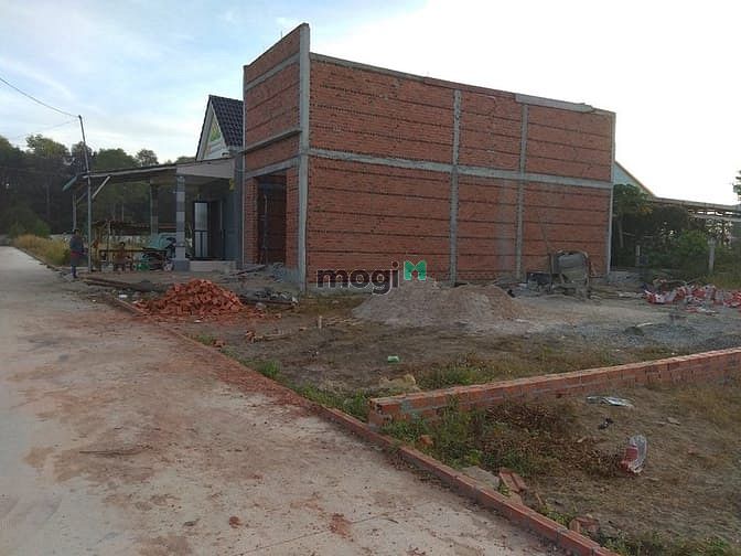 Hình ảnh Tìm chủ cho mảnh đất 221m2 cách biển 1,3km, Villa biệt thự hiện hữu