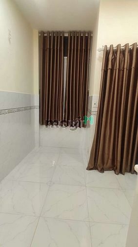 Hình ảnh Nhà cho thuê giá rẻ hẻm Văn Cao