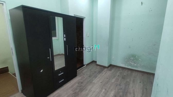 Hình ảnh Nhà cho thuê giá rẻ hẻm Văn Cao