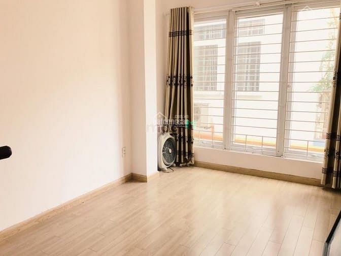 Hình ảnh Cho thuê nhà mặt phố mai dịch 55m x 6T 17tr/tháng