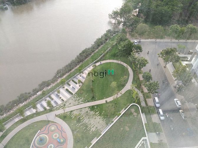 Hình ảnh Cho thuêPenthous Riviera Point,dt 330m2, lầu cao, full nội thất