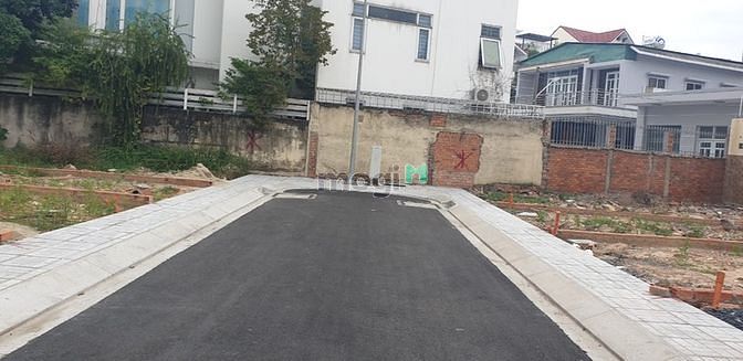 Hình ảnh Bán đất đường Tân Sơn Nhì quận Tân Phú giá rẻ