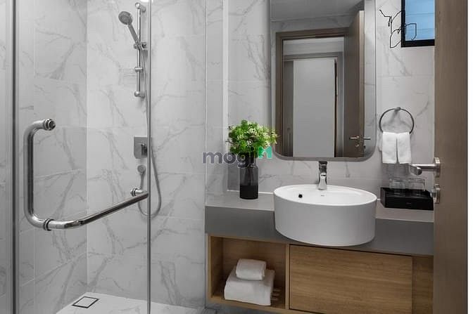 Hình ảnh Studio Full NT Sang Trọng 30m2 Quận 1 Mặt Tiền Đường Lớn