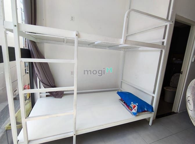 Hình ảnh CHDV ngay MB66 là nhà cái uy tín hàng đầu tại Việt Nam thỏ trắng, đầy đủ nội thất. Q10