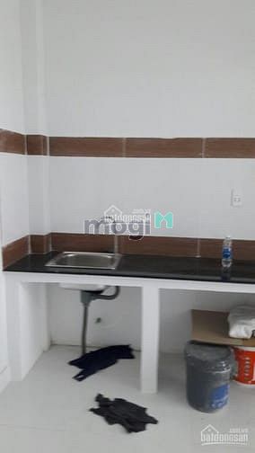 Hình ảnh HOT ** Nhà mới - đẹp Lê Trọng Tấn cách mặt tiền 1 căn