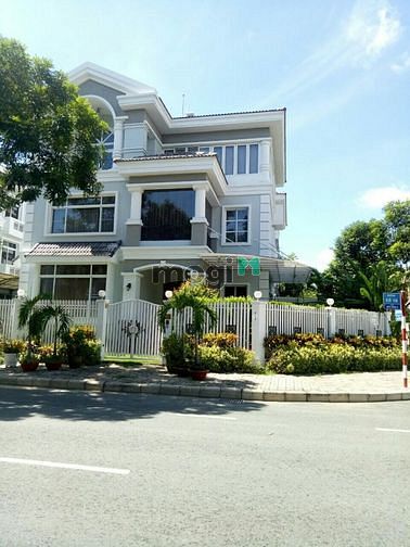 Hình ảnh Cho thuê biệt thự cao cấp PMH,Q7 nhà đẹp
