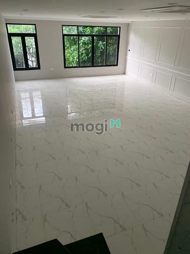 Hình ảnh Cho thuê nhà phố Hoàng Ngân 70m2 30tr