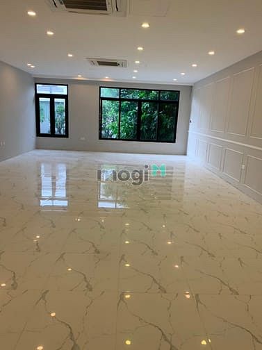 Hình ảnh Cho thuê nhà phố Hoàng Ngân 70m2 30tr
