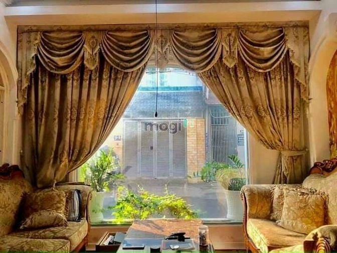 Hình ảnh Bán 2MT hẻm KS Cửu Long, P. 2, Tân Bình, 10x16m, Hầm 7L, tự khai thác