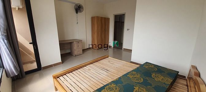 Hình ảnh Phòng trọ Era town Đức Khải, phòng rộng có đủ nội thất máy lạnh .
