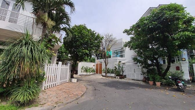 Hình ảnh Bán Villa Compound Trần Não,P.Bình AnQ2, view Landmark81, 10x21,26.5tỷ
