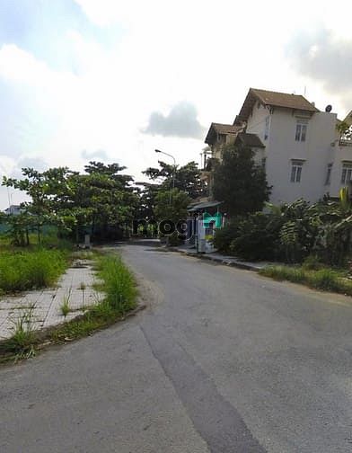 Hình ảnh Sang lô đất mt nguyễn xiển,quận 9,lk bến xe mđ mới,giá 1.8tỷ