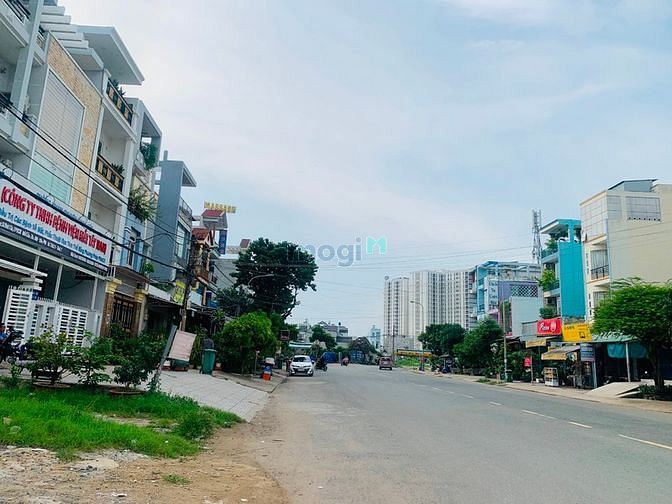 Hình ảnh Sang gấp lại kho vật liệu xây dựng, đã dọn hàng di dời chỗ khác