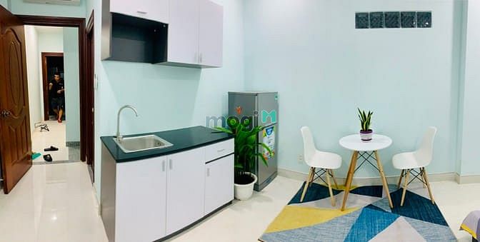 Hình ảnh CHDV ban công, full nội thất, ngay ga tàu. PN