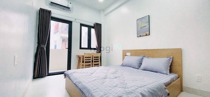 Hình ảnh CHDV ban công, full nội thất, ngay ga tàu. PN