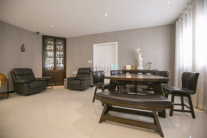 Hình ảnh Cho thuê nhà 66/10 Phổ Quang, P2,Tân Bình. DTSD 210m2