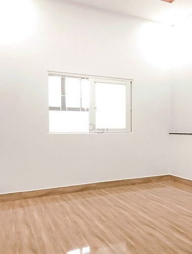 Hình ảnh Cho thuê nhà 108/6 Cộng Hoà, Phường 4, Quận Tân Bình. DTSD 180m2