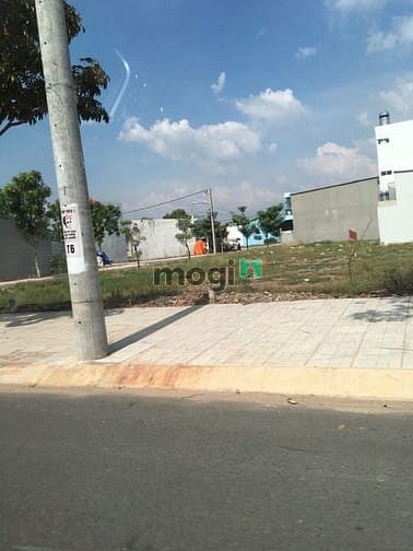 Hình ảnh Bán gấp đất MT Đỗ Xuân Hợp, Q9, sát LakeView City, Shr, giá mềm,Thổ cư