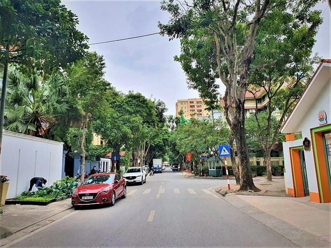 Hình ảnh Cho thuê Biệt thự HOÀNG NGÂN 120m2 55tr
