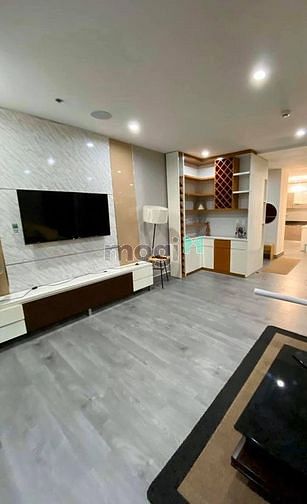 Hình ảnh Cho thuê nhà Văn Cao 4 tầng 4 - 6 phòng ngủ, full nội thất tiện nghi