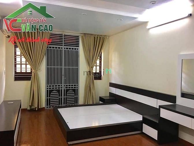 Hình ảnh Cho thuê nhà Văn Cao mới xây đẹp, full nội thất tiện nghi: 4 - 6 phòng