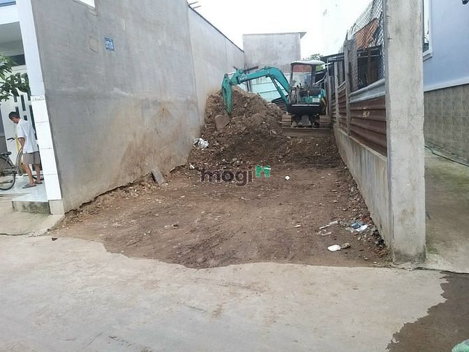 Hình ảnh Bán lô đất đẹp 4,5x19 hẻm 6m tỉnh lộ 10 cách bùng binh phú lâm 1km