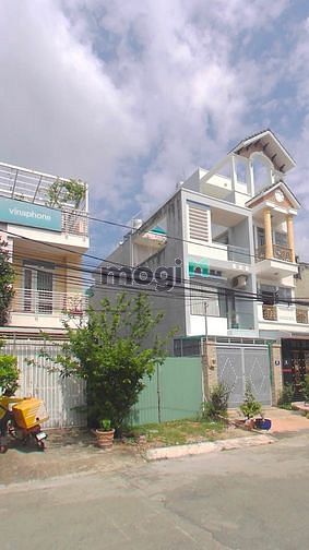 Hình ảnh Tôi đang khó khăn cần bán ngay lô đất trên Tôn Thất Thuyết, Quận 4.