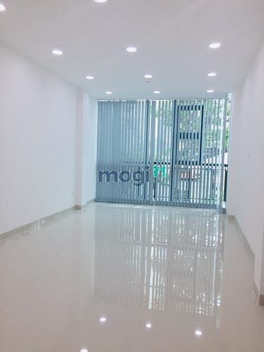 Hình ảnh Cho thuê nhà 2 mặt tiền 31/5 Hoàng Hoa Thám, P13, Tân Bình.