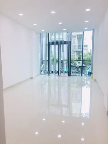 Hình ảnh Cho thuê nhà 2 mặt tiền 31/5 Hoàng Hoa Thám, P13, Tân Bình.