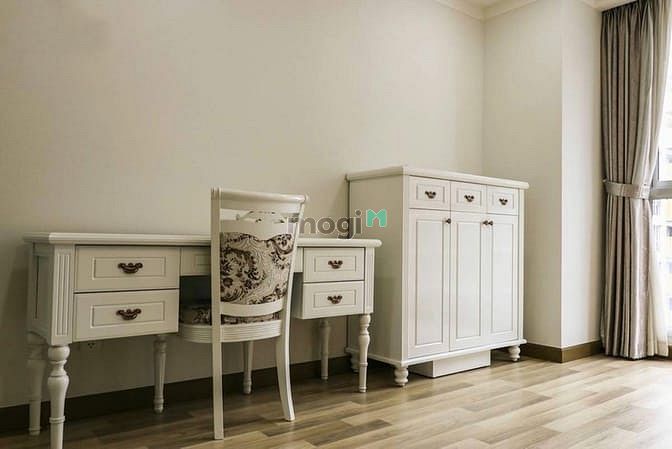 Hình ảnh Cần bán gấp CH 3PN Saigon Airport Plaza