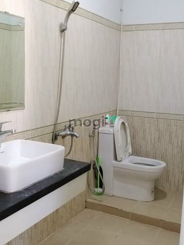 Hình ảnh Cho thuê nhà nguyên 386B Lê Văn Sỹ, P13, Quận 3