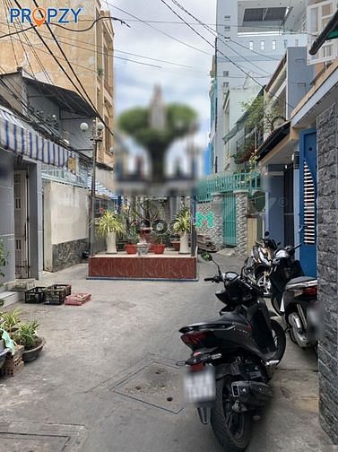 Hình ảnh Bán nhà hẻm quận 4 - Nhà cũ, gần Chợ 200 Xóm Chiếu