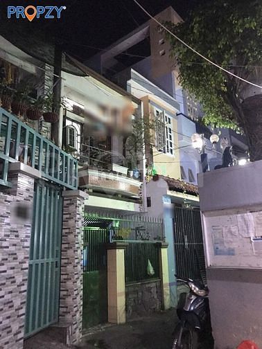 Hình ảnh Bán nhà hẻm quận 4 - Nhà cũ, gần Chợ 200 Xóm Chiếu