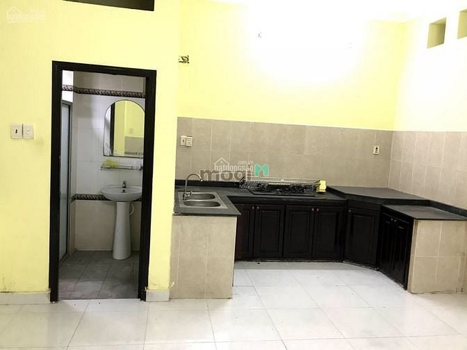 Hình ảnh Nhà hẻm xe tải2 xuyệt đường Chế Lan Viên