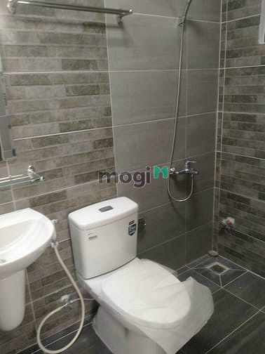 Hình ảnh Cho thuê nguyên căn 250b Phan Xích Long, Phú Nhuận,