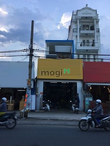 Hình ảnh Sầm uất - 80m2 mặt tiền Tây Thạnh