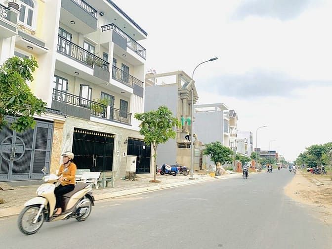 Hình ảnh Bán đất khu dân cư Tên Lửa Garden, MT Vòng Xoay Tỉnh Lộ 10, 32 tr - 42