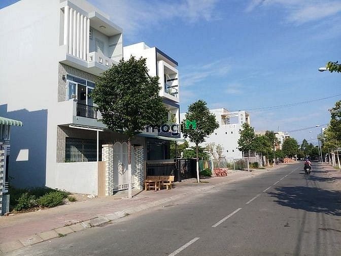 Hình ảnh Chính chủ cần bán gấp nền đất 85m2 MT KDC Tên Lửa sổ sẵn xây dựng ngay