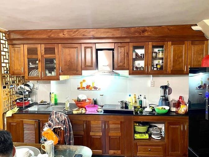 Hình ảnh Nhà ĐẸP Long Biên, TẶNG NỘI THẤT - 10m Ô Tô, Dt 42m2 x4.5T chỉ 2.6 tỷ