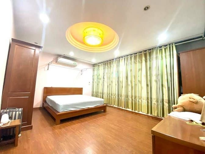 Hình ảnh Nhà ĐẸP Long Biên, TẶNG NỘI THẤT - 10m Ô Tô, Dt 42m2 x4.5T chỉ 2.6 tỷ