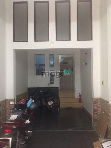 Hình ảnh Cho thuê căn nhà riêng phường 8 quận 3
