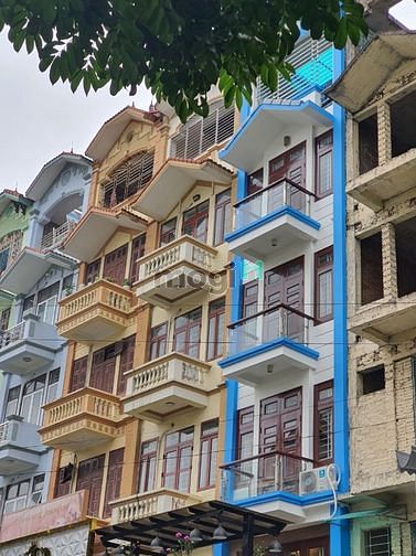 Hình ảnh Cho thuê nhà đẹp Phố Đỗ Quang 50m 22tr