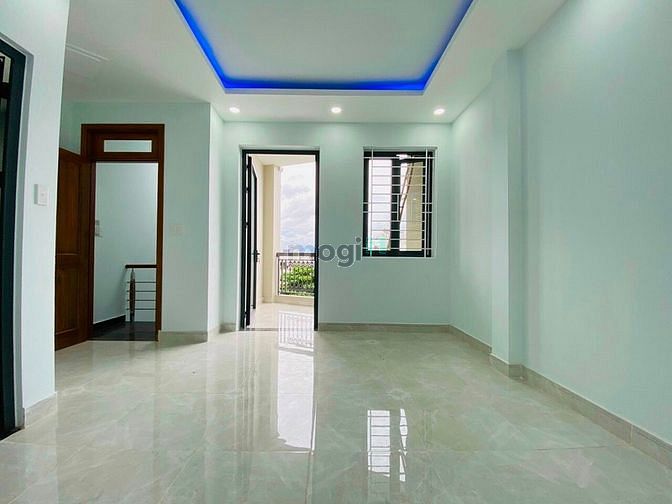 Hình ảnh Cho thuê nhà 1073/6 Cách Mạng Tháng Tám, P7, Tân Bình
