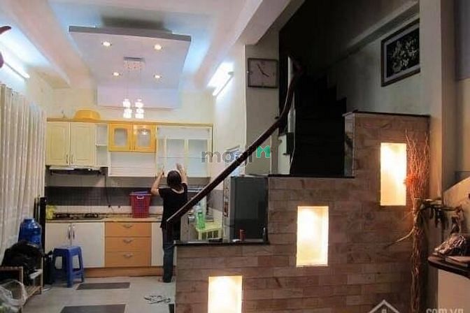 Hình ảnh Bán nhà Phạm Văn Hai Tân Bình 4 tầng chỉ 8.3 tỷ