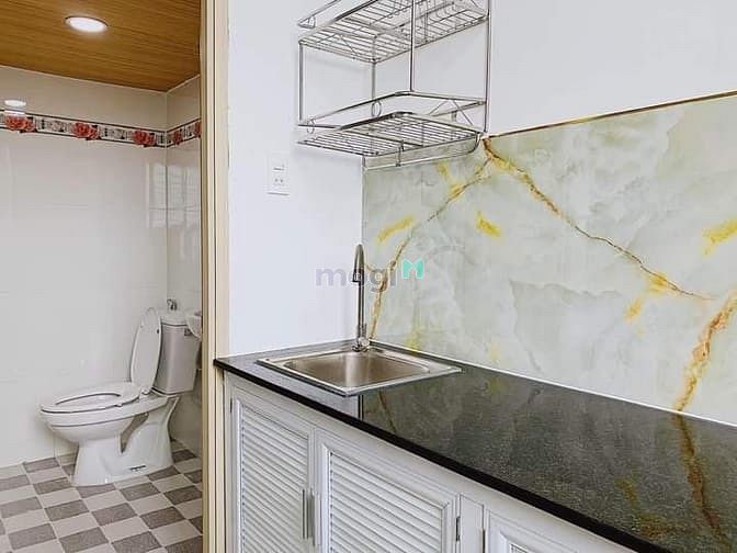 Hình ảnh CHDV cao cấp ful nội thất, gác 30m2 cửa sổ thoáng mát Q.Tân Phú